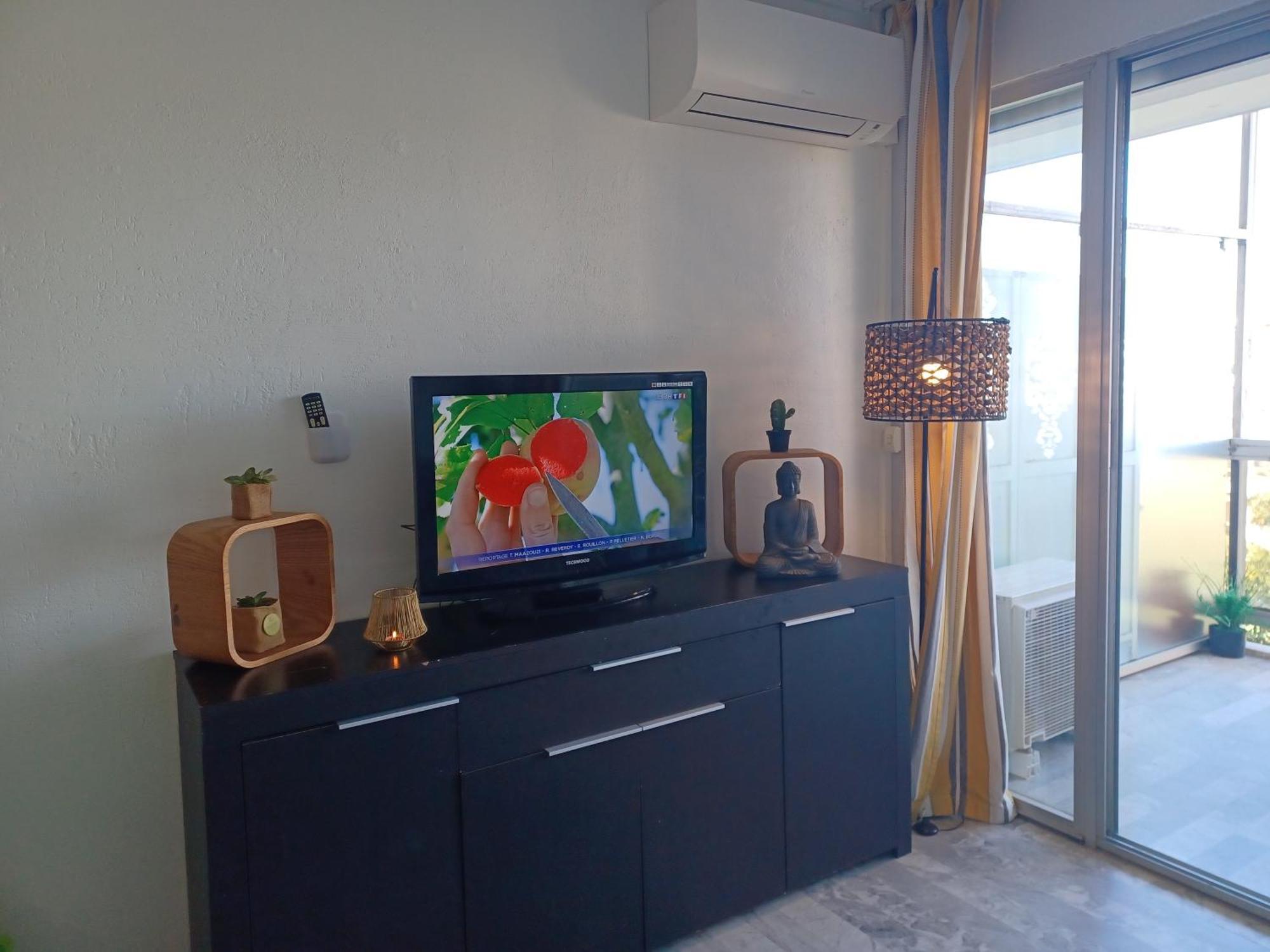 Juan Les Pins Tanit Studio Climatise Vue Sur Mer Piscine أنتيب المظهر الخارجي الصورة
